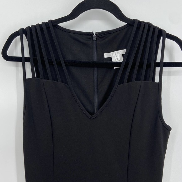 ALI & JAY Black Bodycon Strappy Shoulder Sleeveless Knee Length Dress Size Small - Picture 3 of 5